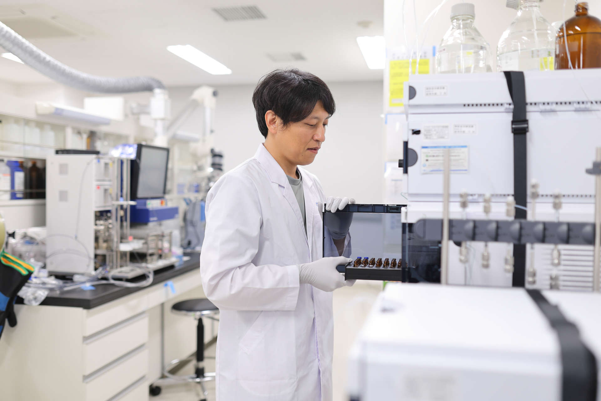 Diversity of technologies for innovative drug discovery